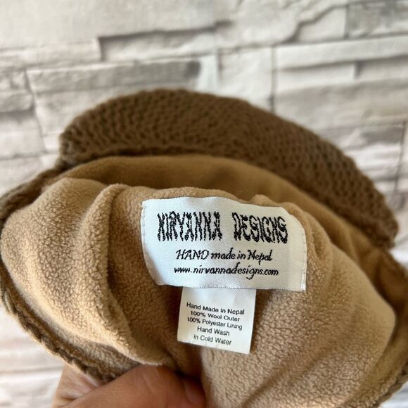 Nirvanna Designs || Women’s Handmade 100% Wool Brown Black Beanie Winter Hat - Picture 4 of 4
